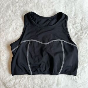 Strut This Black White Stitch Cropped Workout Top Size Large